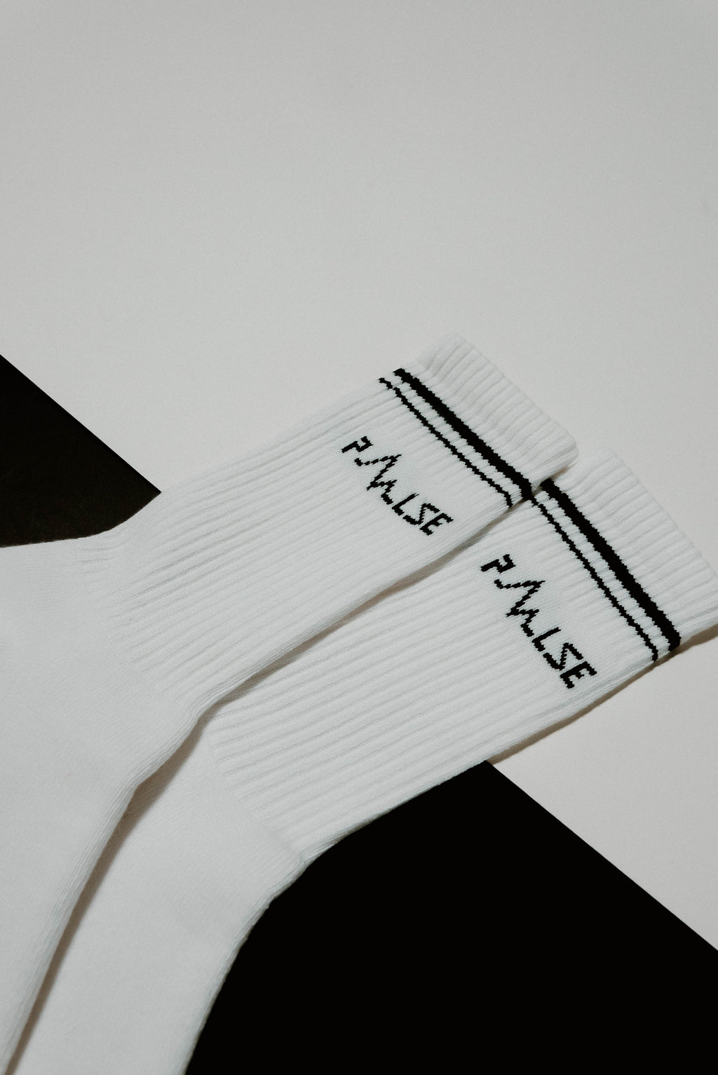 Pulse Classic Crew — White