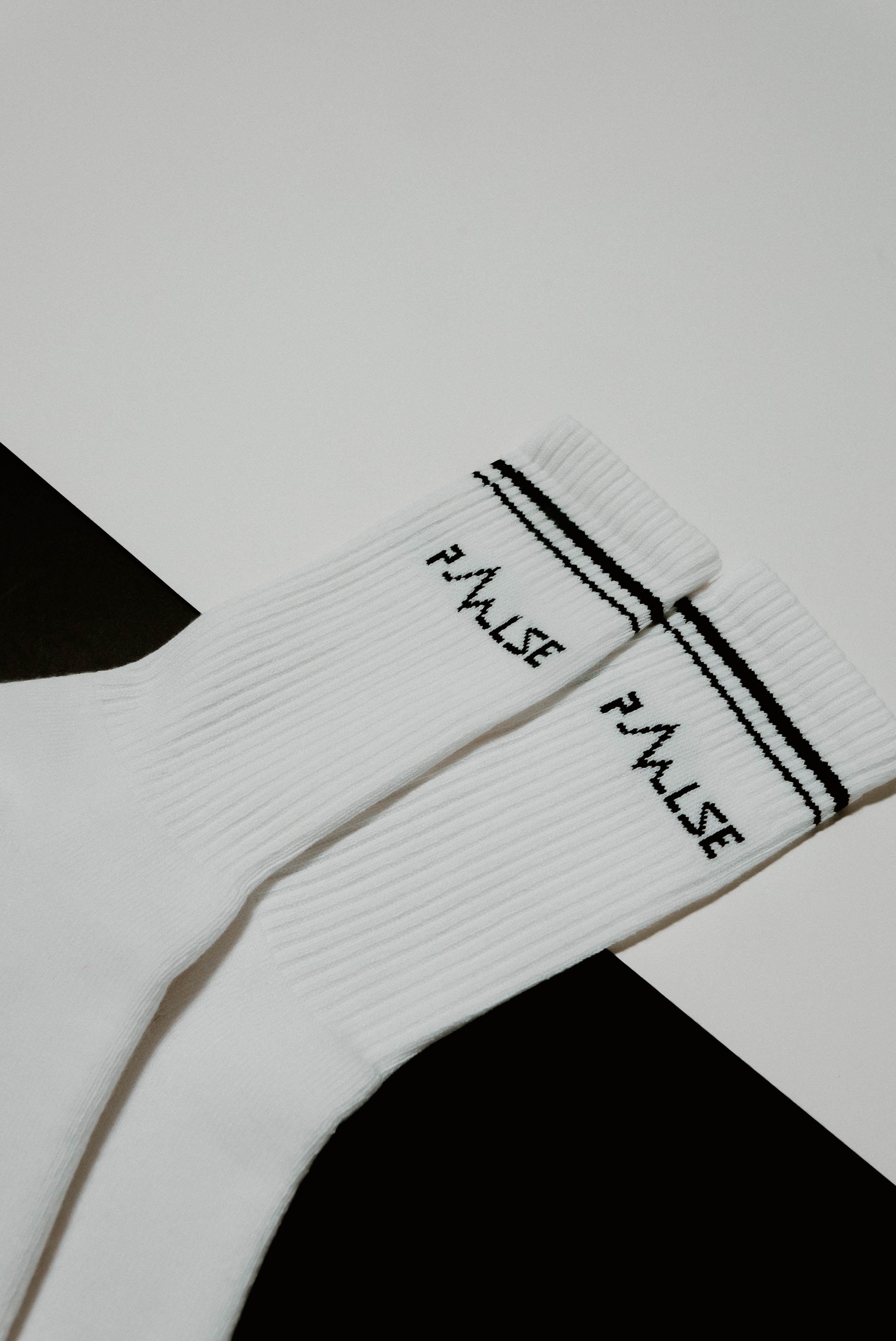 Pulse Classic Crew — White
