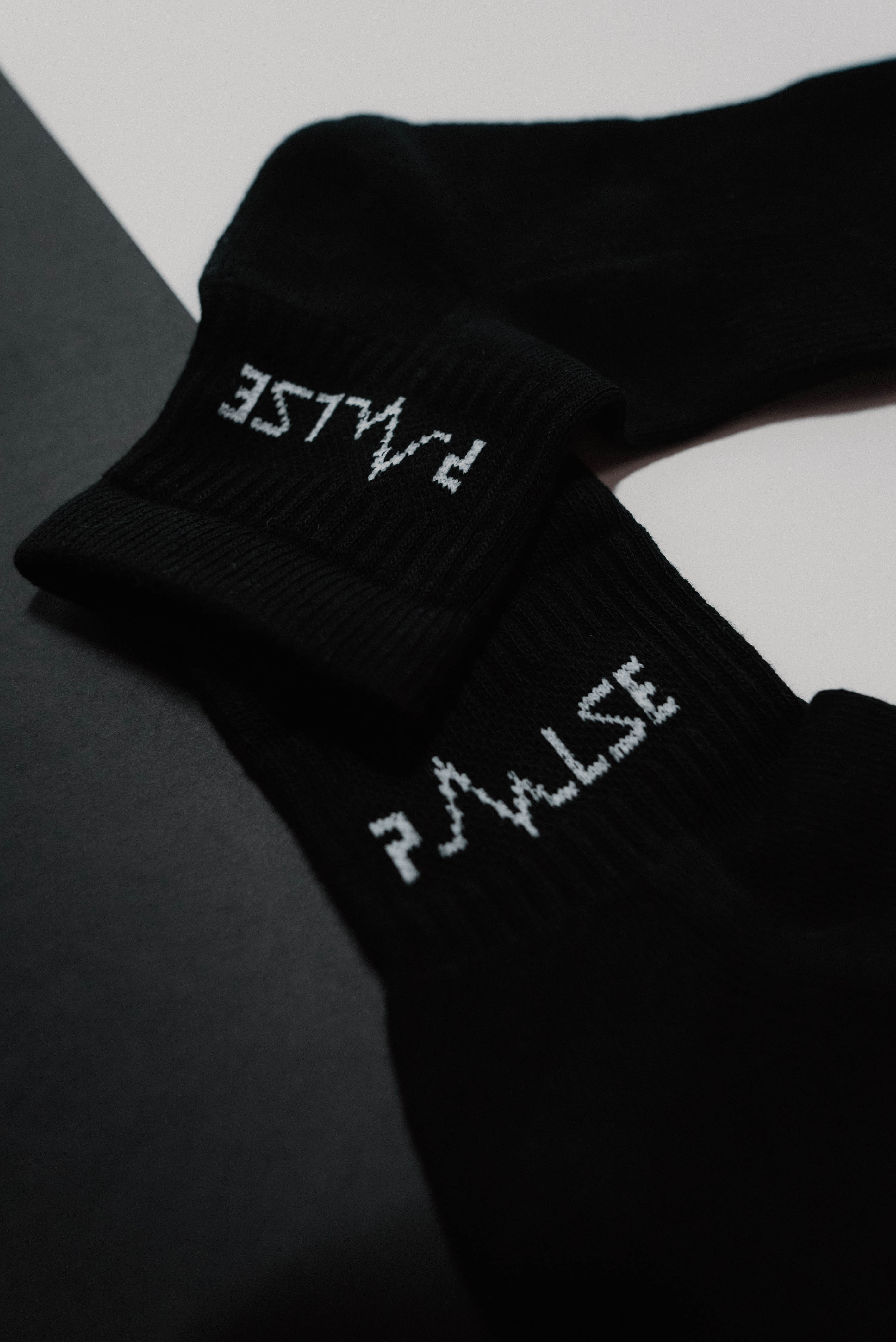 Pulse Classic Ankle — Black