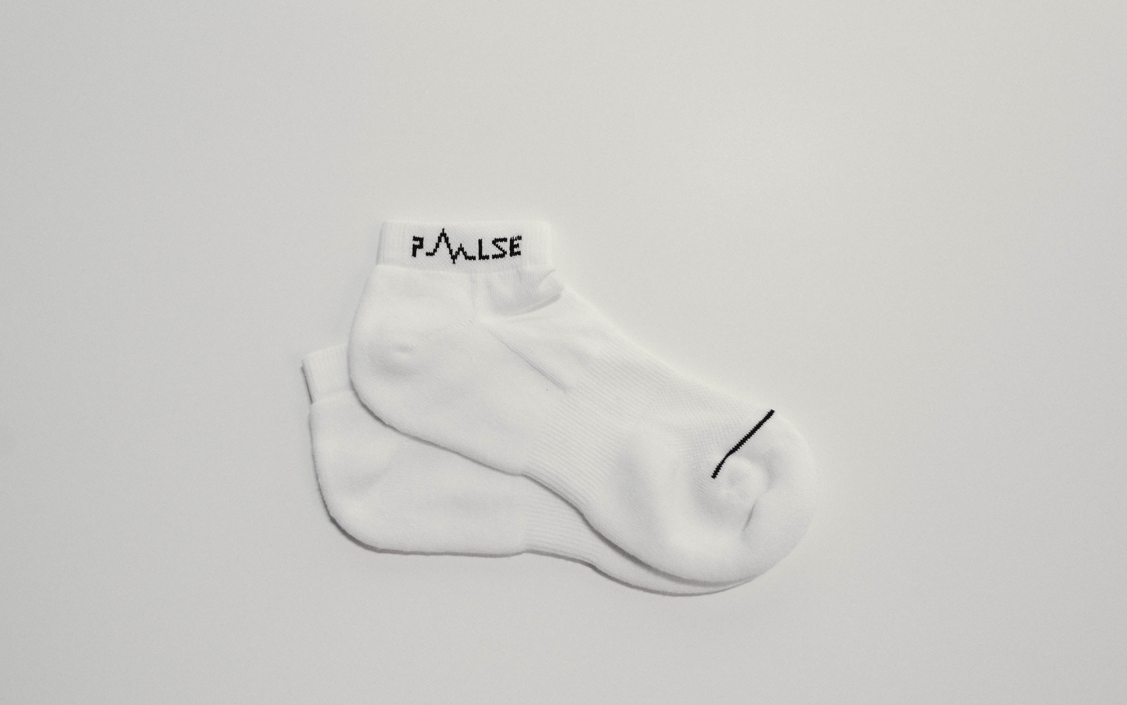 Pulse Low-Cut Classic — White